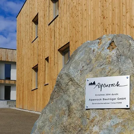 Building Alpenrock, Διαμέρισμα
